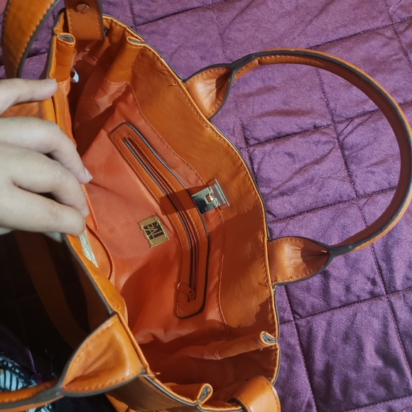 GAL HANDBAG ORANGE - Picture 5 of 5